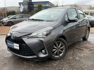 Toyota Yaris Hybrid / Automatik / Navi /