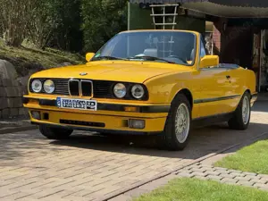 BMW 318 E30 318i Cabrio