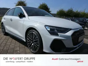 Audi A3 S line 35 TDI S tronic*AHK*PANO*