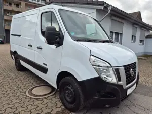 Nissan NV400