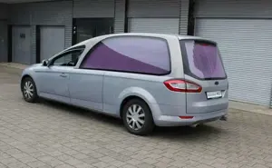 Ford Mondeo 2.0 Benziner Bestattungswagen - Leichenwagen Bild 2