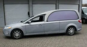 Ford Mondeo 2.0 Benziner Bestattungswagen - Leichenwagen Bild 3
