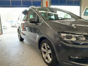 Volkswagen Sharan Sharan Diesel 2.0 TDI DSG BlueMotion Technology Allstar
