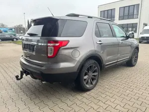 Ford Explorer 4WD AHK 7 Sitz Klima Rückfahrkamera Bild 3