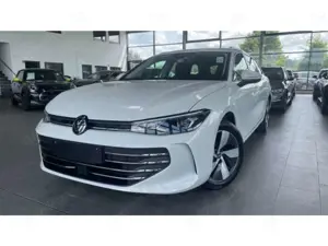 Volkswagen Passat Variant 2.0 Business IQ-Drive ACC El. Panodach 360