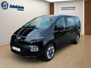 Hyundai STARIA Trend Hybrid 2WD