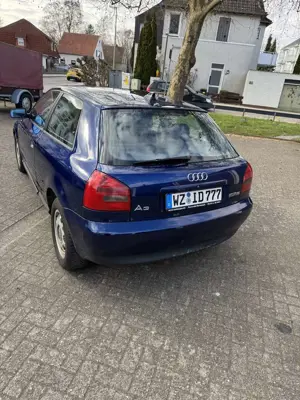 Audi A3 1.6 Attraction Bild 5
