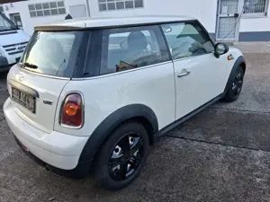 MINI One Mini One , MOTOR KLACKERT Bild 4