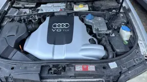 Audi A6 2.5 TDI Bild 2