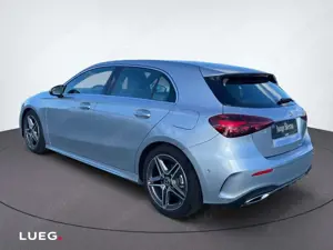 Mercedes-Benz A 180 AMG+KAMERA+LENKRADHZG+AMBIENTE+LED Bild 4
