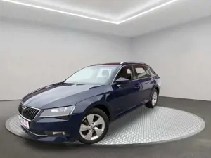 Skoda Superb 1.8 TSI Style Xenon Anhängerkupplung Sportsitze