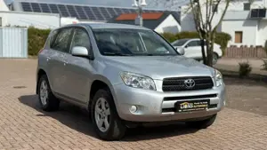 Toyota RAV 4 RAV4 Executive/TÜVAU NEU/KLIMA/ALLWETTER/