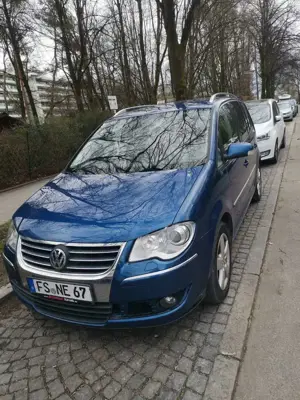 Volkswagen Touran Bild 2