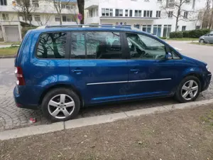 Volkswagen Touran Bild 3