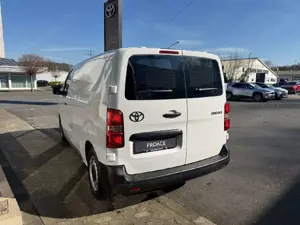 Toyota Proace L1 Kasten Meister ***Gewerbliches Angebot*** Bild 3
