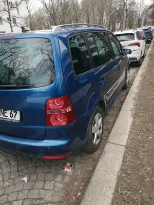 Volkswagen Touran Bild 4