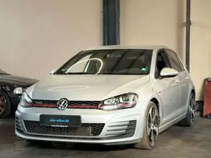 Volkswagen Golf GTI BMT  Standheizung/Aus 1Hand