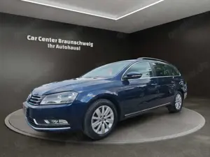 Volkswagen Passat Variant 2.0 TDI Temp+PDC+Navi+Multi+AHK