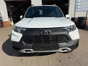 Lada Niva Niva Travel Tüv Neu Klima Sitzheizung Kamera Bild 2