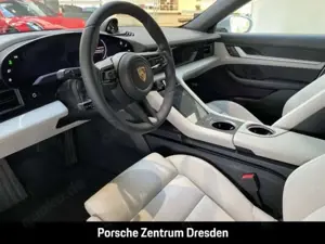 Porsche Taycan ST* Chrono*Bose*Inno*SH v+h*Luft*Pano Bild 4
