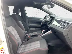 Volkswagen Polo GTI 2.0 TSI 18Z*Matrix*CarPlay*IQ.DRIVE* Bild 4