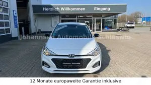 Hyundai i20 YES!,1.Hand,Klima,Kamera,AppleCarPlay Bild 2