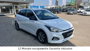 Hyundai i20 YES!,1.Hand,Klima,Kamera,AppleCarPlay Bild 4