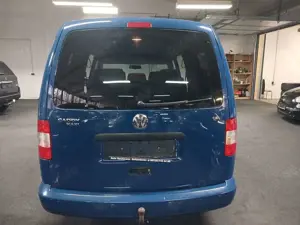 Volkswagen Others Caddy Maxi 1.HAND HU 3/2028 AHK  SERV NEU Bild 4