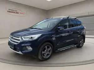 Ford Kuga 1.5 4WD,Navi,Xenon,Pano-Dach,Winter-P.,R.-Kamera,T