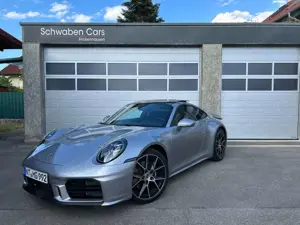 Porsche 992 .2 Carrera Sportpaket Schiebedach ACC 18-Wege