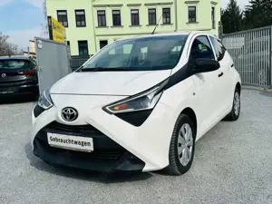 Toyota Aygo x ERSTE HAND 99500 KM KLIMA EURO 6d Bild 3