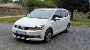 Volkswagen Touran 2.0 TDI DSG Highline BMT AHK Standheizung Leder