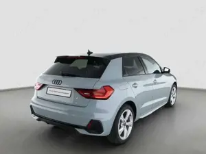 Audi A1 S line 35TFSI NAVI LED ACC SONOS VC Bild 3