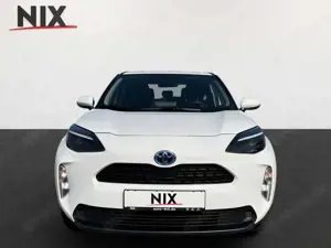 Toyota Yaris Cross Hybrid Business Edition KAMERA NAVI Bild 5
