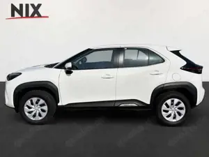 Toyota Yaris Cross Hybrid Business Edition KAMERA NAVI Bild 3