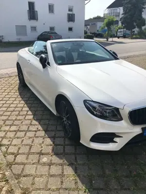 Mercedes-Benz E 400 E 400 4Matic Cabrio 9G-TRONIC AMG Line
