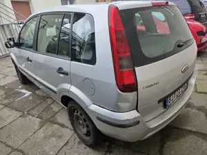 Ford Fusion Bild 4