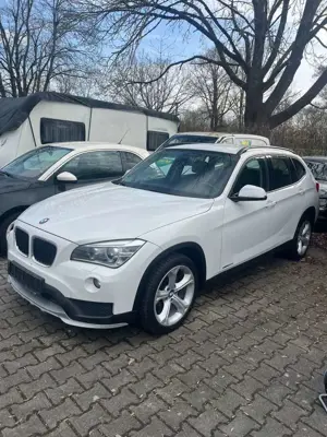 BMW X1 20 d xDrive ADVANTAGE Navi/Autom./Tempo/Xenon
