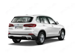 BMW X5 xDrive 45e M Sport/Laser/Panorama/Navi/Leder Bild 3