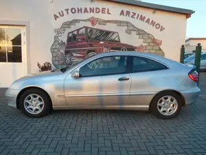 Mercedes-Benz CE 200 C 200 K Sportcoupé Indianapolis KLIMA/XENON Bild 5