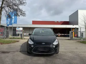 Ford S-Max S-MAX Titanium Bild 2