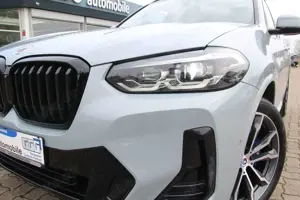 BMW X3 xDrive 20 d M Sport Paket*PANO*AHK*AMBIENTE* Bild 4