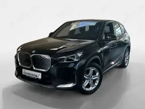 BMW iX1 xDrive30