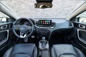 Kia Ceed SW / cee'd SW 1,6 GDI PHEV Executive Line