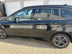 BMW 220 Bild 3