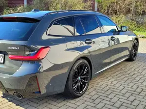 BMW 320 320d Touring Aut.