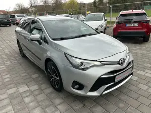 Toyota Avensis Bild 3