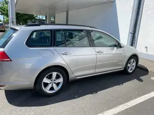 Volkswagen Golf Variant Golf VII Variant 1.4 TSI BlueMotion Technology DSG  (Behindertengerecht) Bild 2