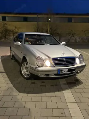 Mercedes-Benz CLK 320 Coupe Elegance