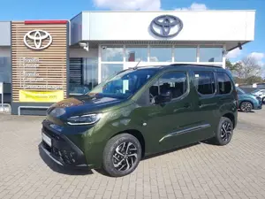 Toyota Proace City Verso L1 1,5-D AT Teamplayer + Navi